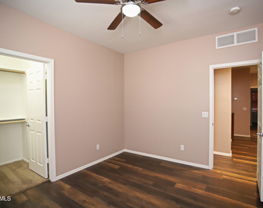 5034 W St Kateri Drive - Photo Thumbnail 35