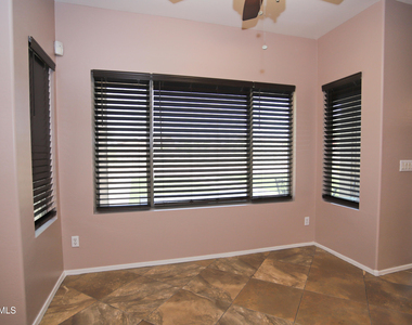 5034 W St Kateri Drive - Photo Thumbnail 15