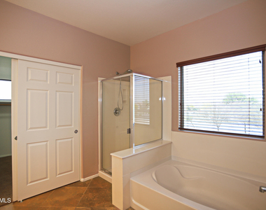 5034 W St Kateri Drive - Photo Thumbnail 28