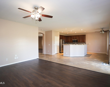 5034 W St Kateri Drive - Photo Thumbnail 11