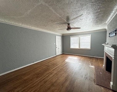 4027 Herschel Avenue - Photo Thumbnail 4
