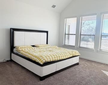 2817 Riverview Road - Photo Thumbnail 3
