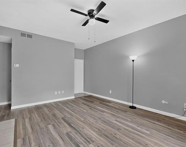 12921 Abrams Road - Photo Thumbnail 2