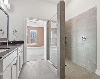 1044 3rd Street - Photo Thumbnail 23