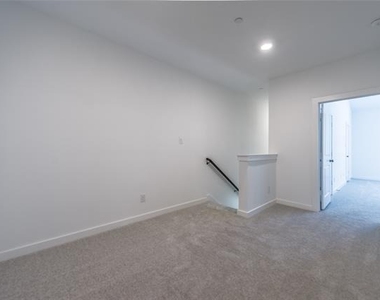1540 Navasota Trail - Photo Thumbnail 17