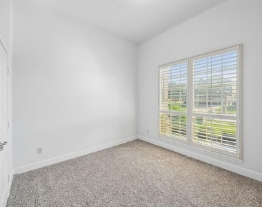 10445 Merced Lake Road - Photo Thumbnail 18
