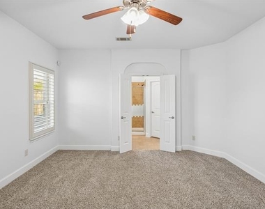 10445 Merced Lake Road - Photo Thumbnail 13