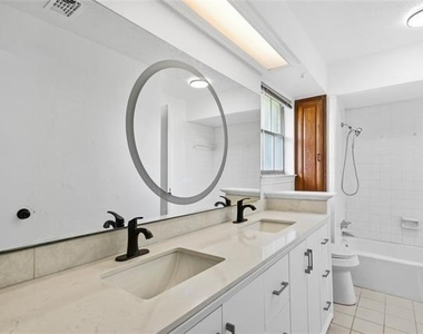 2012 Cross Bend Road - Photo Thumbnail 16