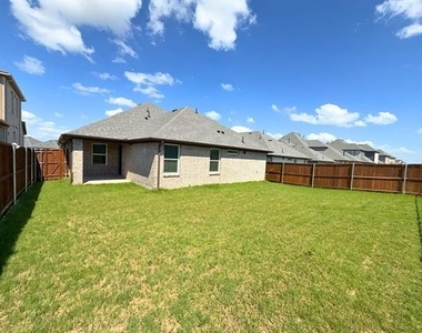 609 Tartane Drive - Photo Thumbnail 21