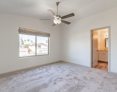 4131 E Contessa Street - Photo Thumbnail 9