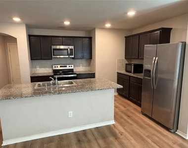 945 Newby Lane - Photo Thumbnail 1