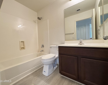 2458 W Via Dona Road - Photo Thumbnail 13