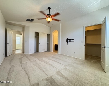 2458 W Via Dona Road - Photo Thumbnail 15