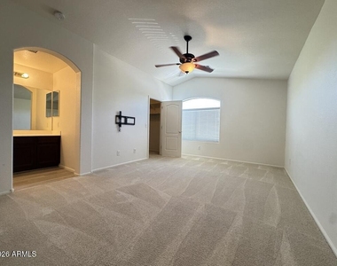 2458 W Via Dona Road - Photo Thumbnail 14