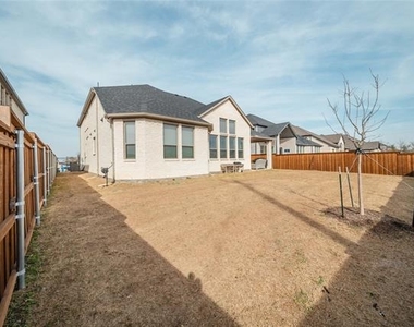 15634 Tea Tree Road - Photo Thumbnail 37
