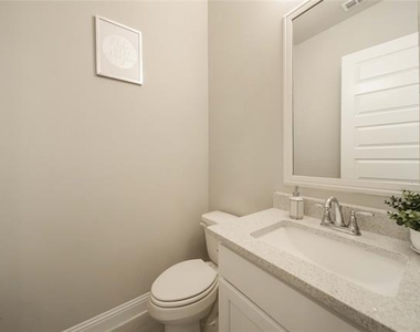15634 Tea Tree Road - Photo Thumbnail 4