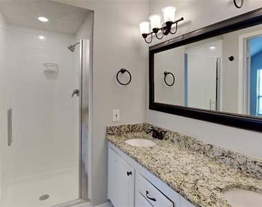 4403 Santa Cruz Lane - Photo Thumbnail 9