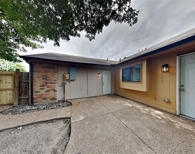 4403 Santa Cruz Lane - Photo Thumbnail 29