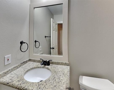 4403 Santa Cruz Lane - Photo Thumbnail 14