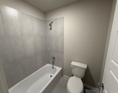 1233 Wolfsbane Drive - Photo Thumbnail 19