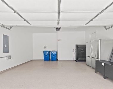 2201 Laguna Drive - Photo Thumbnail 19