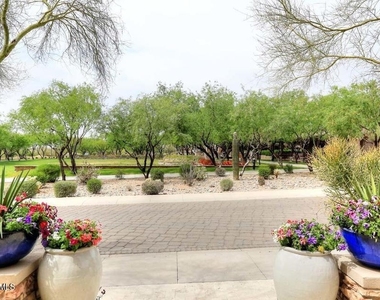 10121 E Ridgerunner Drive - Photo Thumbnail 2