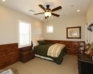 10121 E Ridgerunner Drive - Photo Thumbnail 29