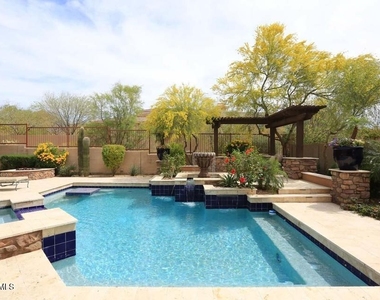 10121 E Ridgerunner Drive - Photo Thumbnail 46