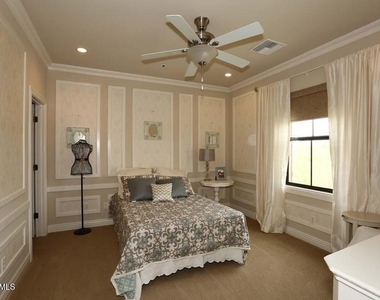 10121 E Ridgerunner Drive - Photo Thumbnail 25