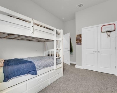 10619 Cherry Tree Way - Photo Thumbnail 20