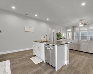 10619 Cherry Tree Way - Photo Thumbnail 10
