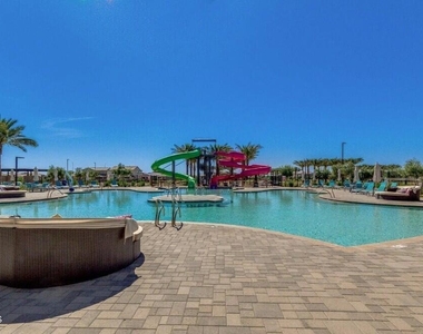 9948 E Thornbush Avenue - Photo Thumbnail 20