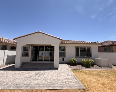 9948 E Thornbush Avenue - Photo Thumbnail 16
