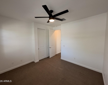 9948 E Thornbush Avenue - Photo Thumbnail 13