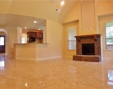 2702 Cartwright Street - Photo Thumbnail 15
