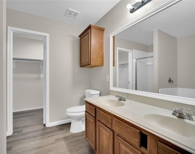 2135 Fair Weather Drive - Photo Thumbnail 11