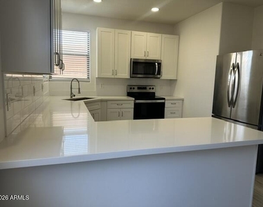 17216 E Salida Drive - Photo Thumbnail 12