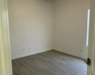 17216 E Salida Drive - Photo Thumbnail 17