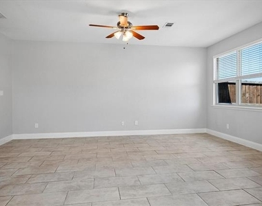 114 Wood Street - Photo Thumbnail 5
