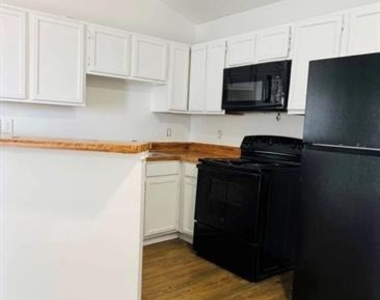 6108 Abrams Road - Photo Thumbnail 1