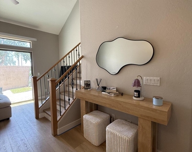 1015 S Val Vista Drive - Photo Thumbnail 2