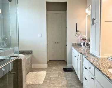880 Saint Peter Lane - Photo Thumbnail 14