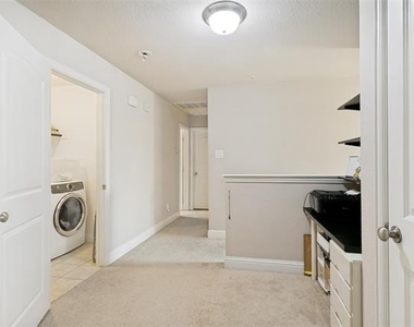 2622 Jackson Drive - Photo Thumbnail 10