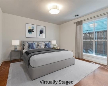 4214 Swiss Avenue - Photo Thumbnail 5
