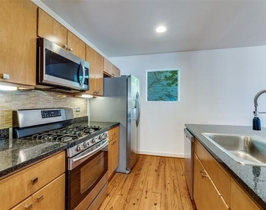 4214 Swiss Avenue - Photo Thumbnail 1