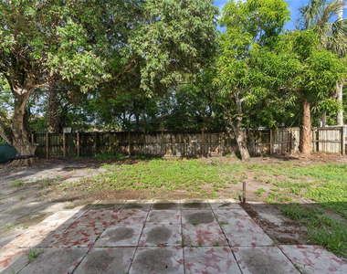 2001 Nw 14th Avenue - Photo Thumbnail 24