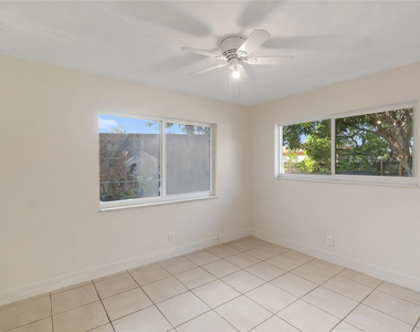 2001 Nw 14th Avenue - Photo Thumbnail 22