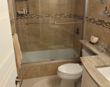 4250 Galt Ocean Drive - Photo Thumbnail 5