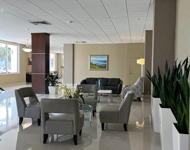 4250 Galt Ocean Drive - Photo Thumbnail 13
