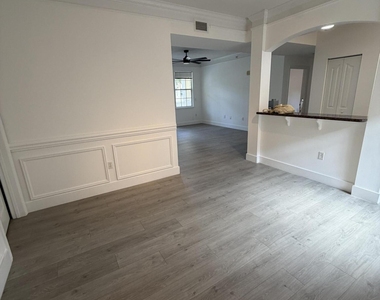 275 Murcia Drive - Photo Thumbnail 40